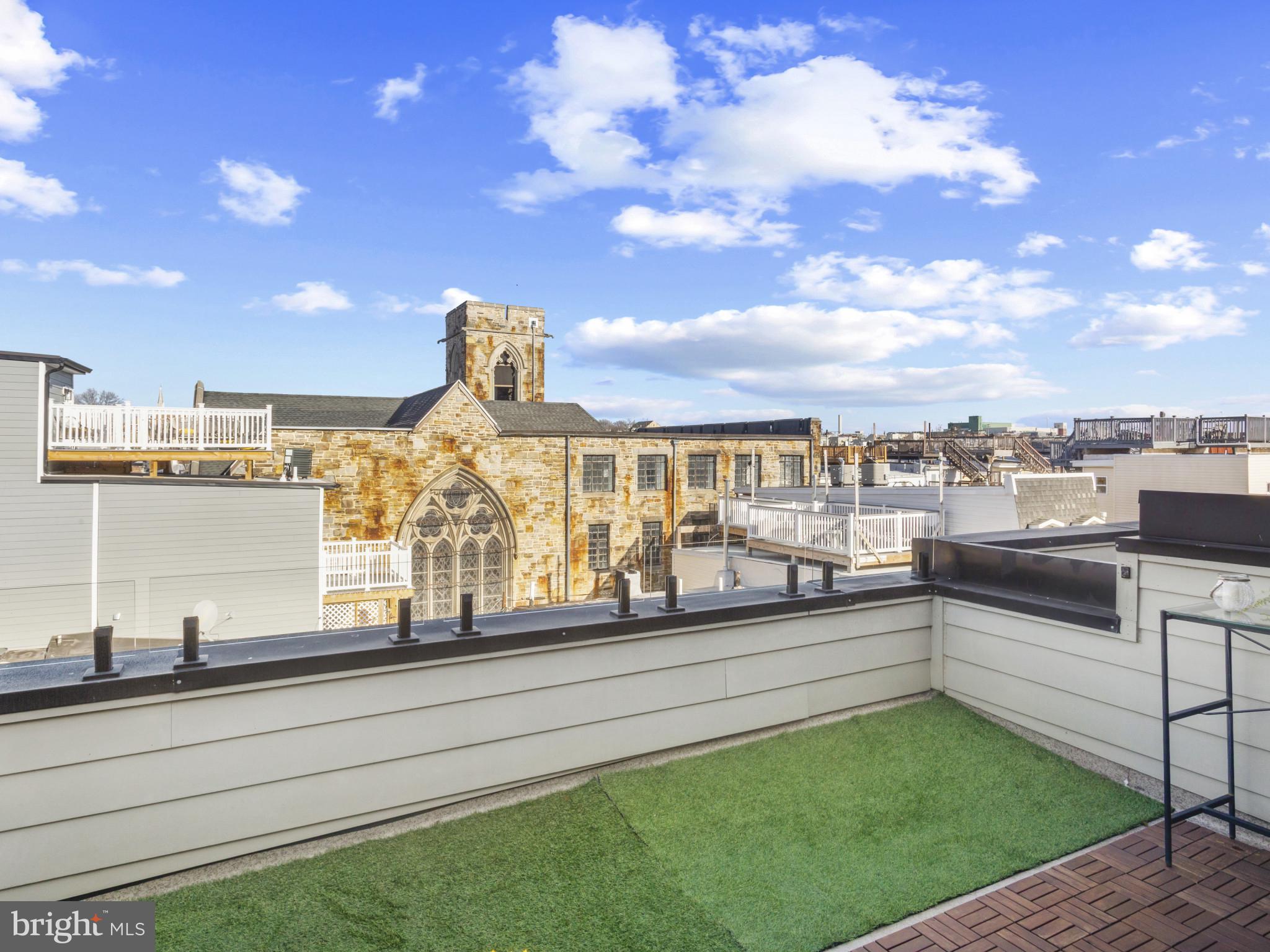 1404 Olive Street Baltimore, MD 21230 - Photo 31 of 38 a view of a terrace