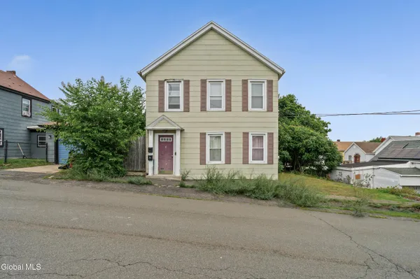 $215,000 | 6 Hill Street, Waterford, NY 12188