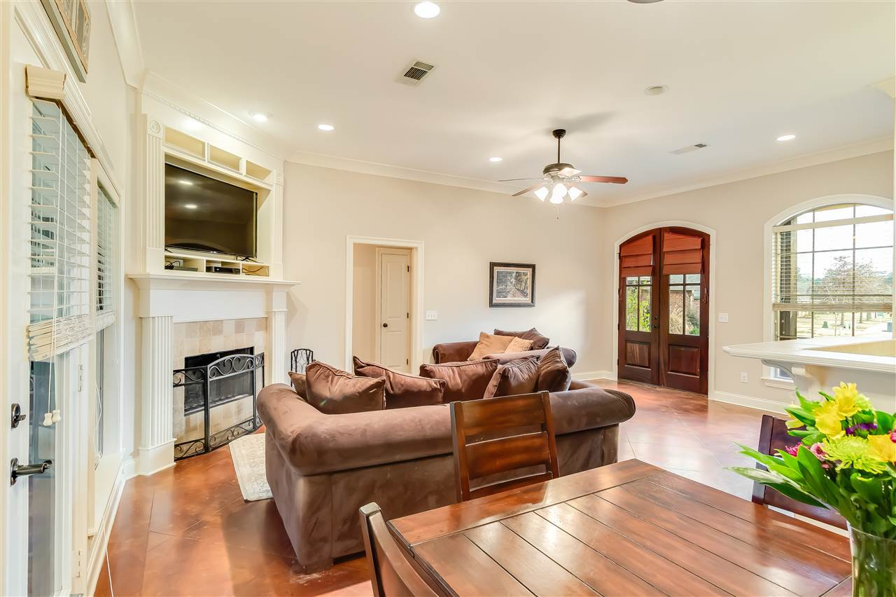 433 Springhill Point Brandon, MS 39047 - Photo 9 of 26 Photo 9