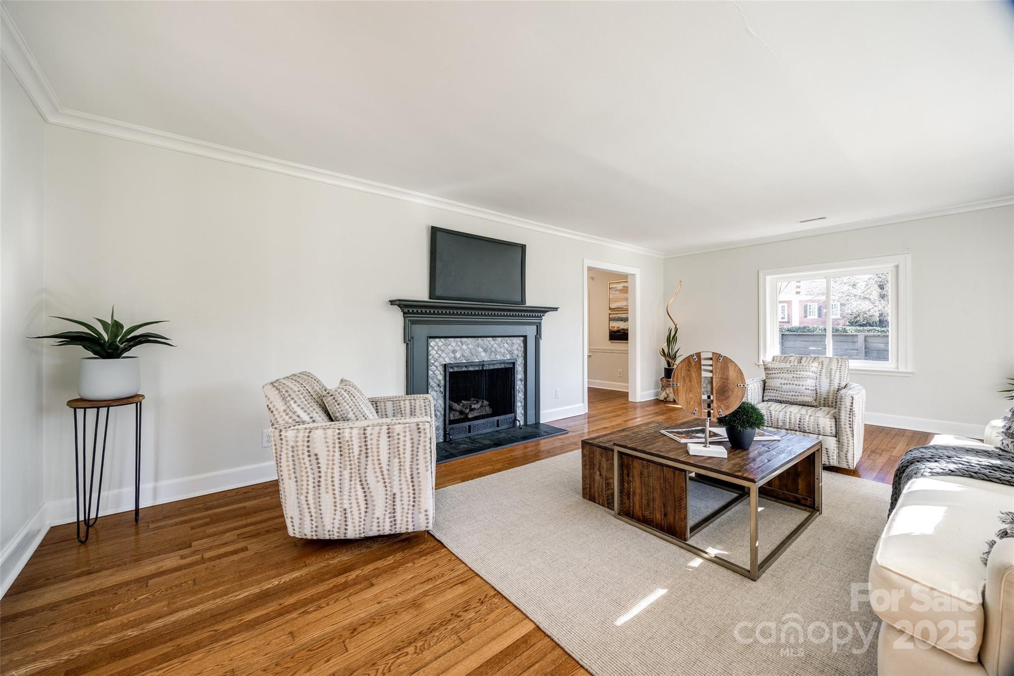 2861 Sharon Road Charlotte, NC 28211 - Photo 5 of 38
