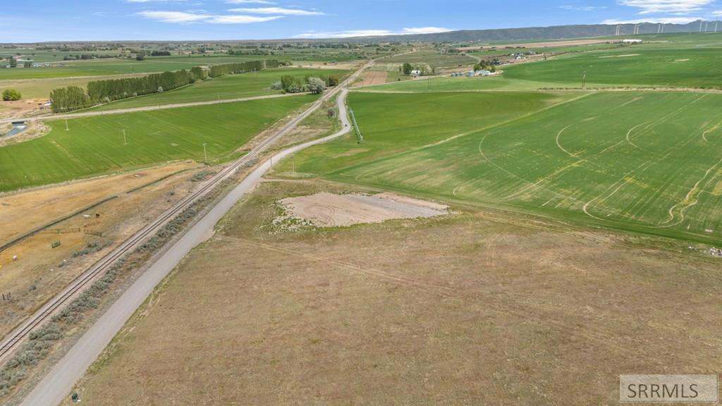 6480 North Foothill Road Idaho Falls, ID 83401 - Photo 4 of 17