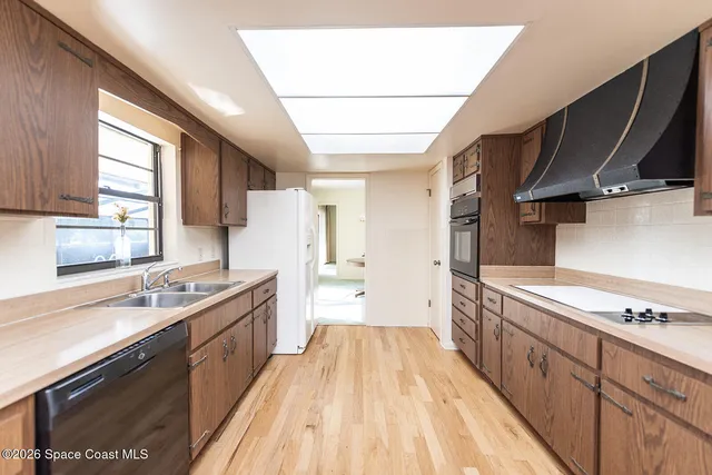 $2,750 | 5855 Whispering Lane, Titusville, FL 32780