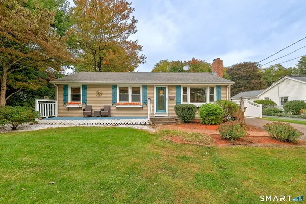 $284,900 | 15 Kingsbury Avenue, Vernon, CT 06066