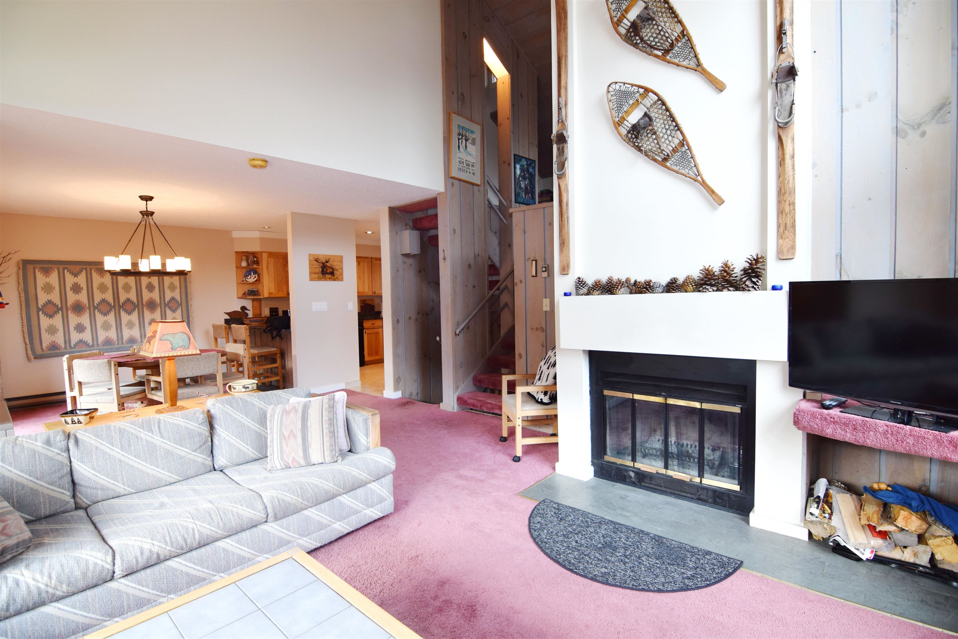 4 Highwood Road, Unit 1 Lincoln, NH 03251 - Photo 3 of 37