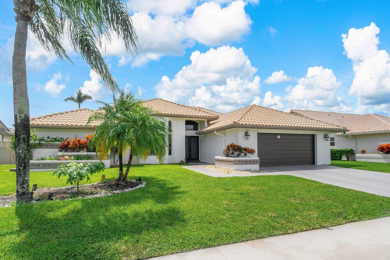 22491 Ensenada Way Boca Raton, FL 33433 - Photo 2 of 40 002-22491EnsenadaWay-BocaRaton-FL-33433-