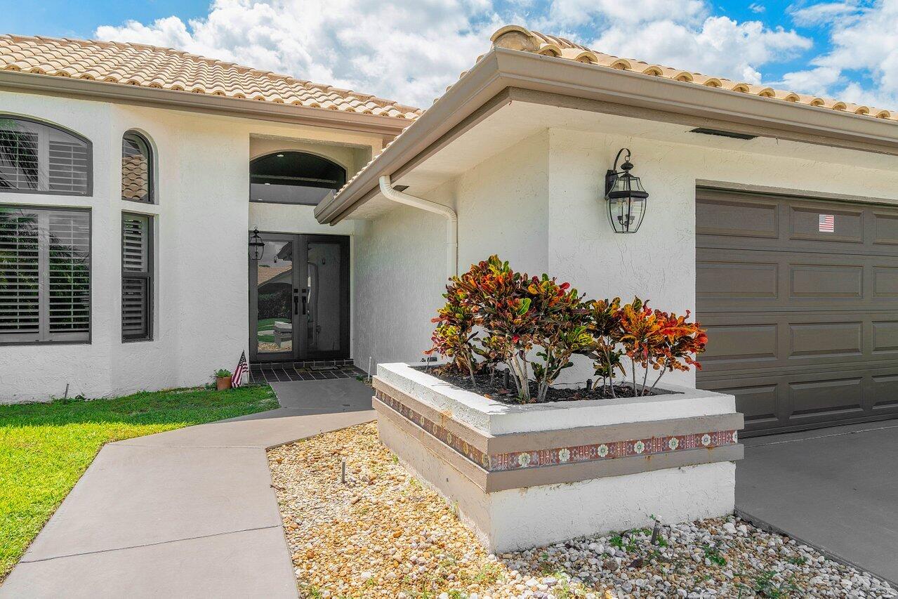 22491 Ensenada Way Boca Raton, FL 33433 - Photo 4 of 40 004-22491EnsenadaWay-BocaRaton-FL-33433-