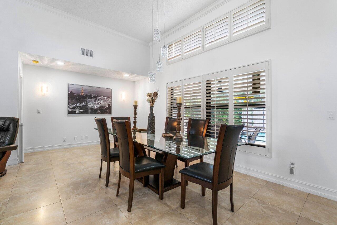 22491 Ensenada Way Boca Raton, FL 33433 - Photo 10 of 40 010-22491EnsenadaWay-BocaRaton-FL-33433-