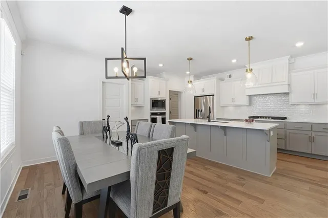 $569,000 | 18926 Ocheltree, Spring Hill, KS 66083