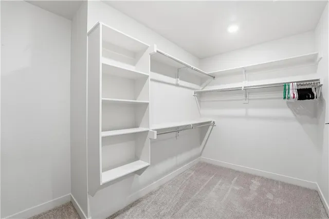 $569,000 | 18926 Ocheltree, Spring Hill, KS 66083