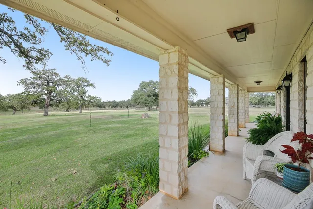 $455,000 | 2160 County Road 305, Rockdale, TX 76567