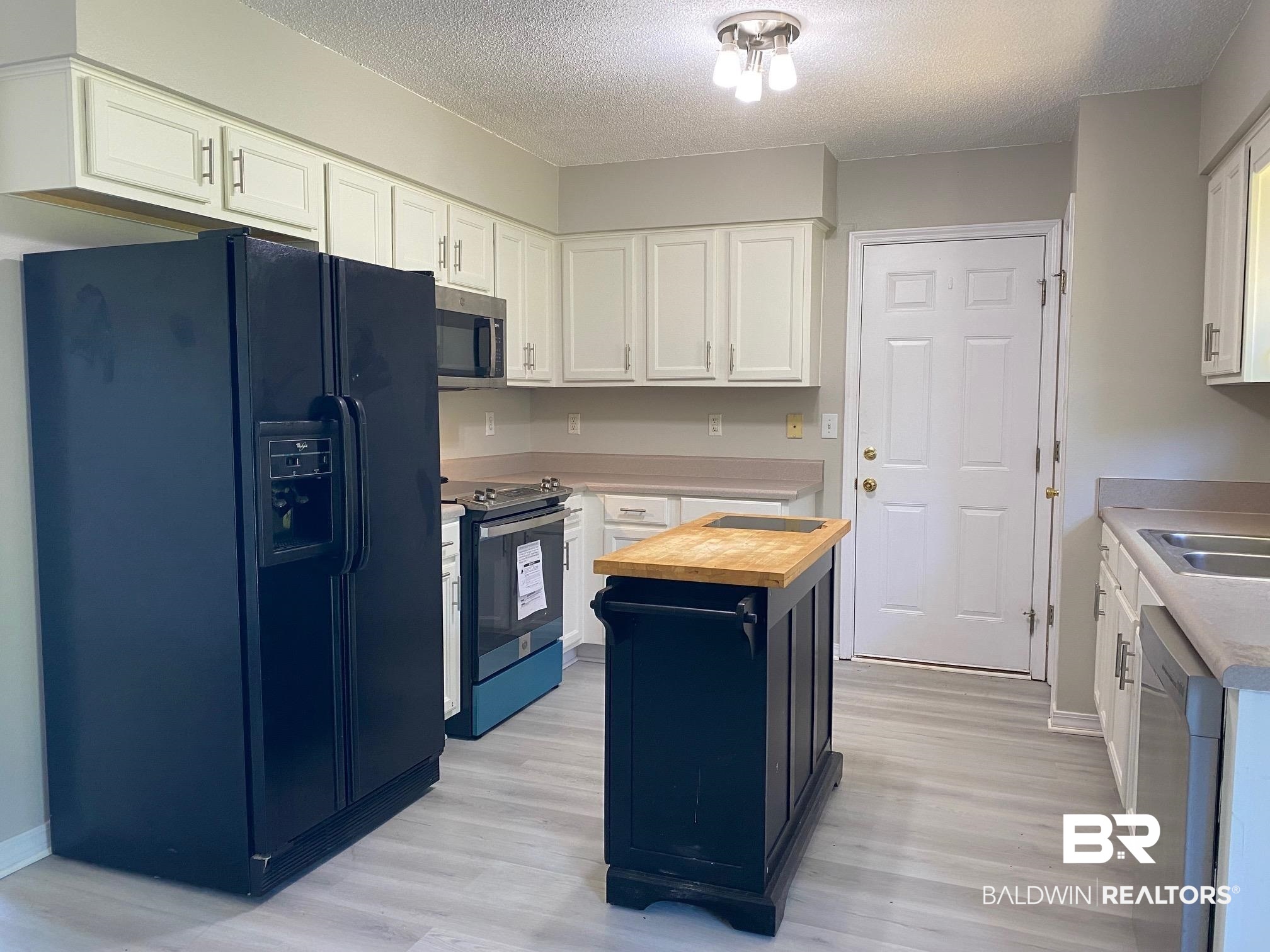 13294 Labradors Run Foley, AL 36535 - Photo 5 of 18