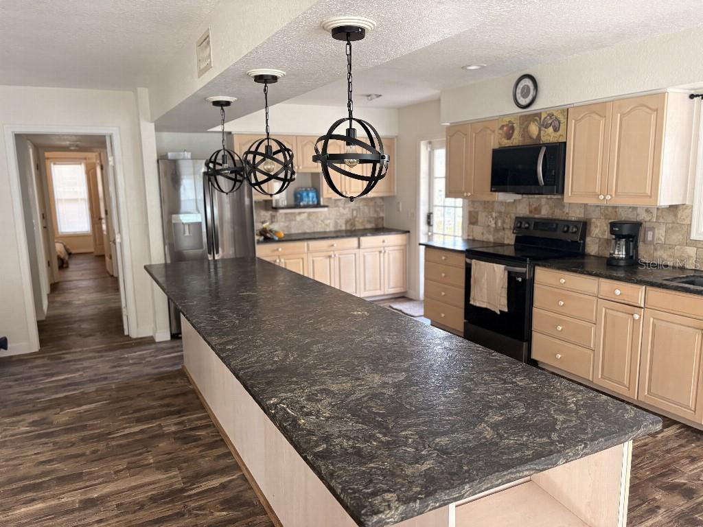 3391 Tucson Road North Port, FL 34286 - Photo 8 of 23