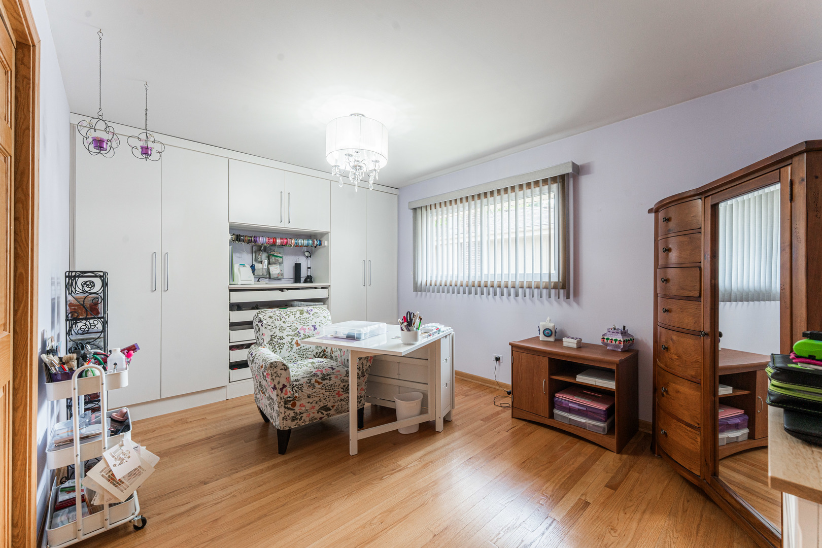 554 North Green Ridge Street Addison, IL 60101 - Photo 19 of 48 Gallery Image 19
