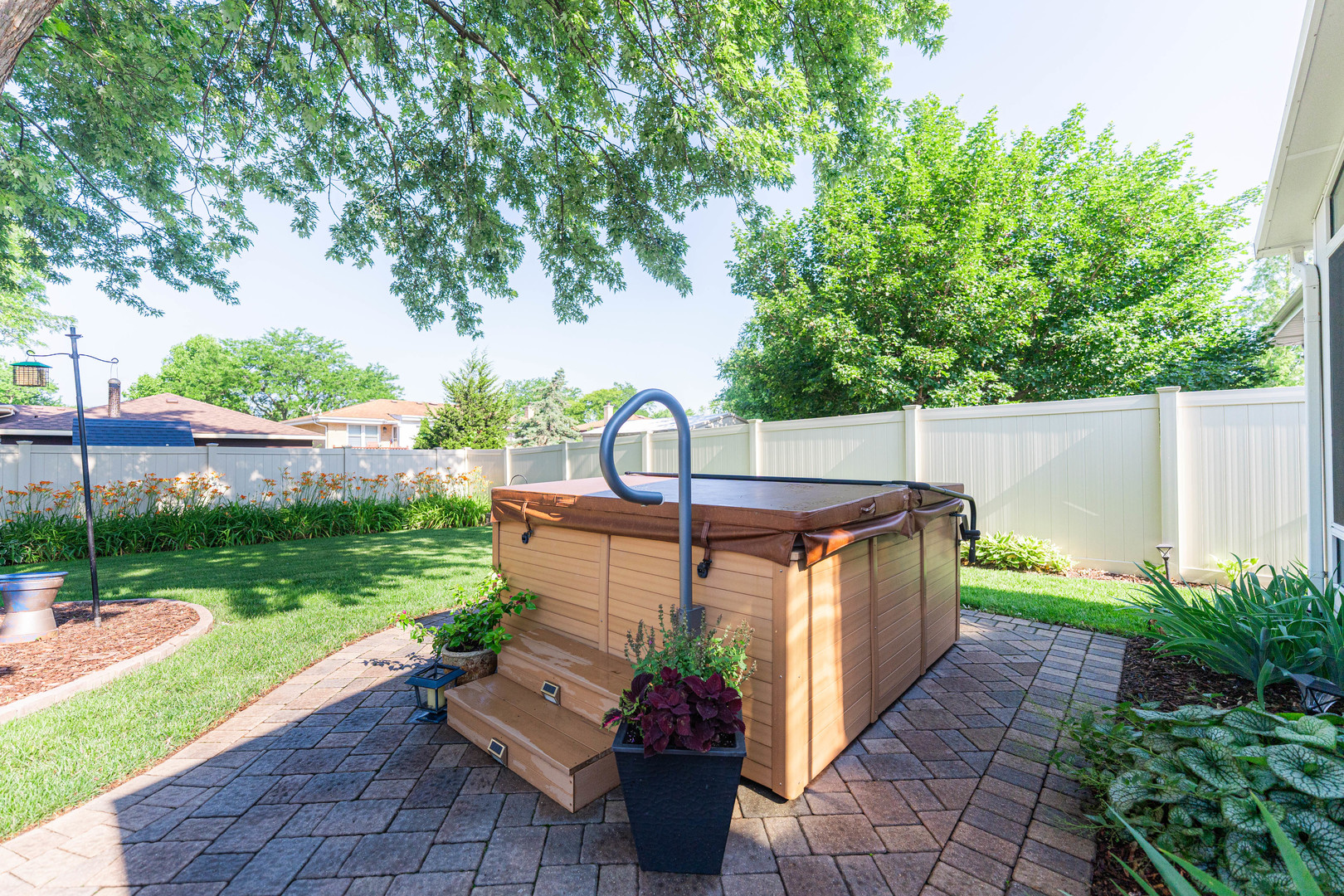 554 North Green Ridge Street Addison, IL 60101 - Photo 34 of 48 Gallery Image 34