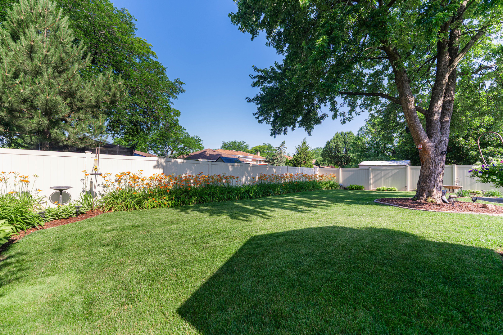 554 North Green Ridge Street Addison, IL 60101 - Photo 40 of 48 Gallery Image 40