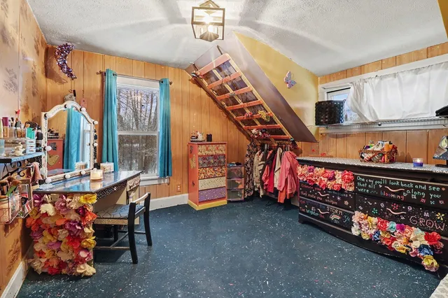 $180,000 | 219 South Apple Avenue, Hart, MI 49420