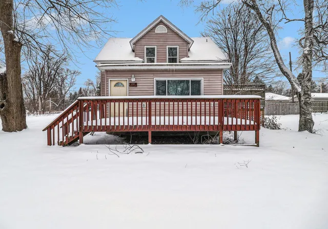 $180,000 | 219 South Apple Avenue, Hart, MI 49420