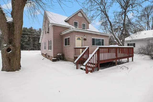 $180,000 | 219 South Apple Avenue, Hart, MI 49420