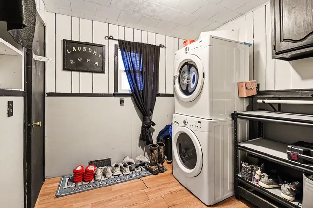 $180,000 | 219 South Apple Avenue, Hart, MI 49420