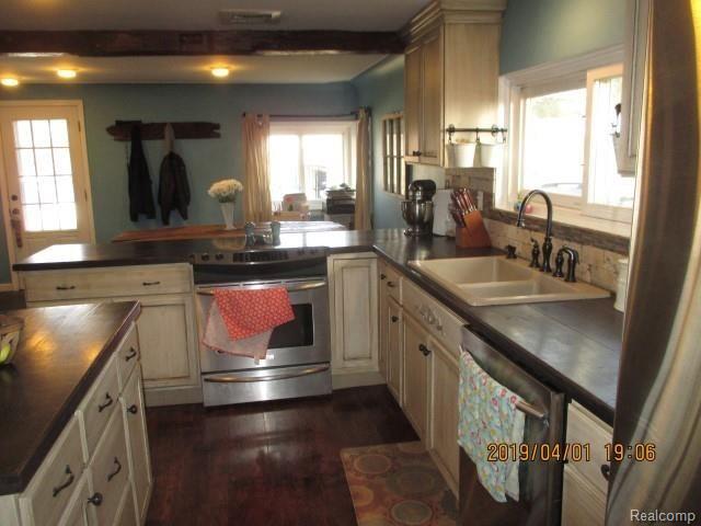 147 West Swaffer Road Mayville, MI 48744 - Photo 8 of 44 IMG_3848 (Small).JPG