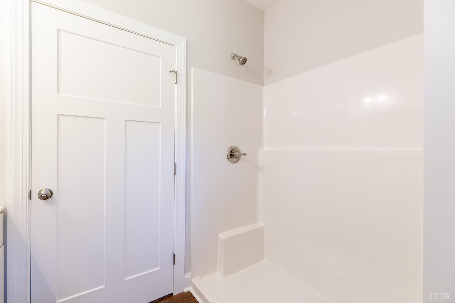 757 Down Creek Road Brookneal, VA 24528 - Photo 19 of 49 a bathroom with a shower
