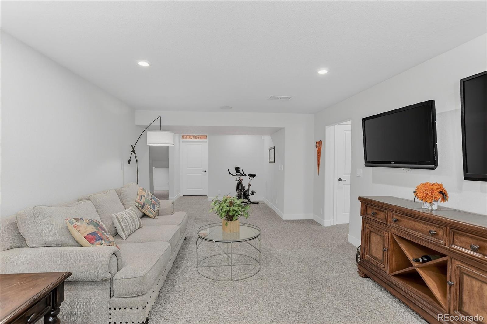 20392 53rd Avenue Denver, CO 80249 - Photo 37 of 48