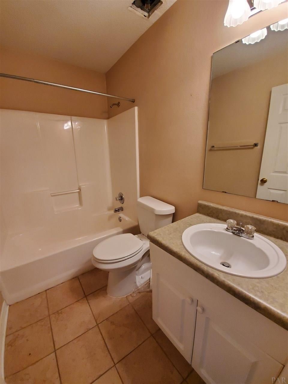 2034 Coral Reef Road Pensacola, FL 32506 - Photo 10 of 22