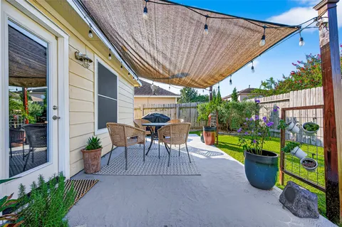 $394,000 | 17935 Branch Creek Drive, Cypress, TX 77433