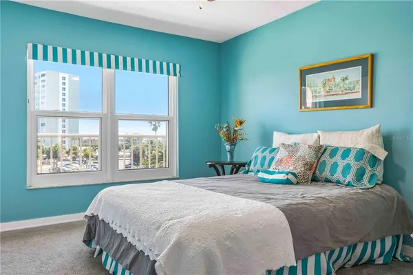 $3,000 | 105 Island Way, Unit 142, Clearwater Beach, FL 33767