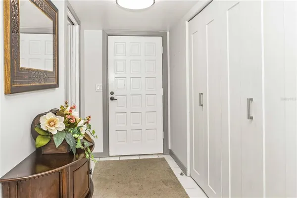 $3,000 | 105 Island Way, Unit 142, Clearwater Beach, FL 33767