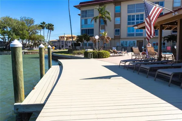 $3,000 | 105 Island Way, Unit 142, Clearwater Beach, FL 33767