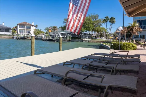 $3,000 | 105 Island Way, Unit 142, Clearwater Beach, FL 33767