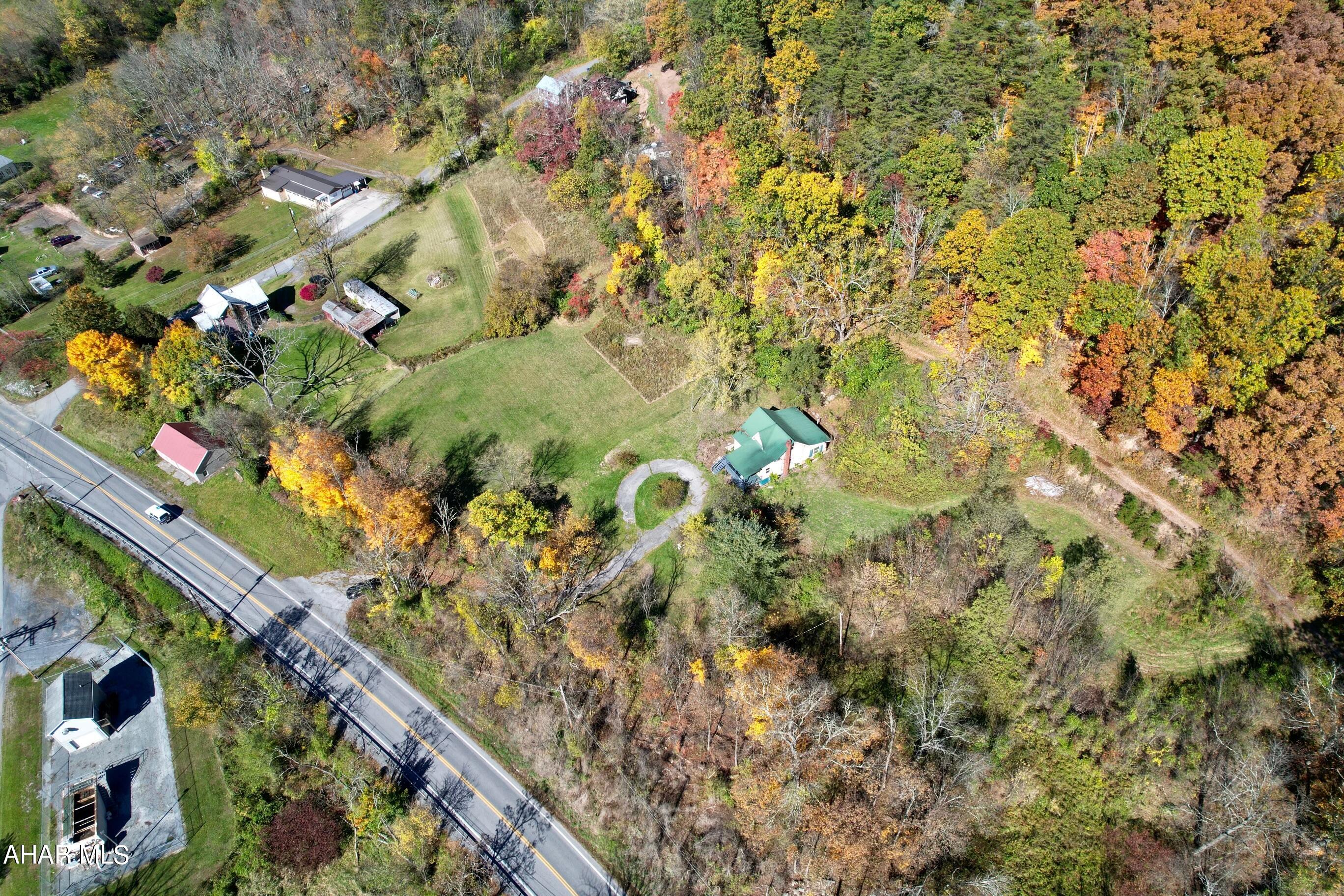 6381 B Raystown Road Hopewell, PA 16650 - Photo 12 of 16 Gallery Image 12
