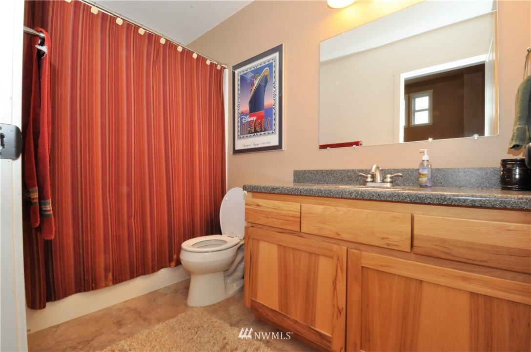 25317 Hoehn Road Sedro-Woolley, WA 98284 - Photo 16 of 24 Gallery Image 16