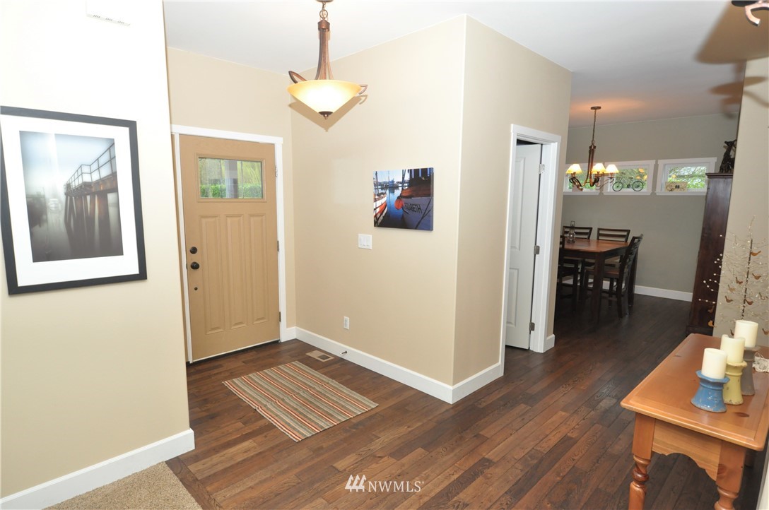 25317 Hoehn Road Sedro-Woolley, WA 98284 - Photo 3 of 24 Gallery Image 3