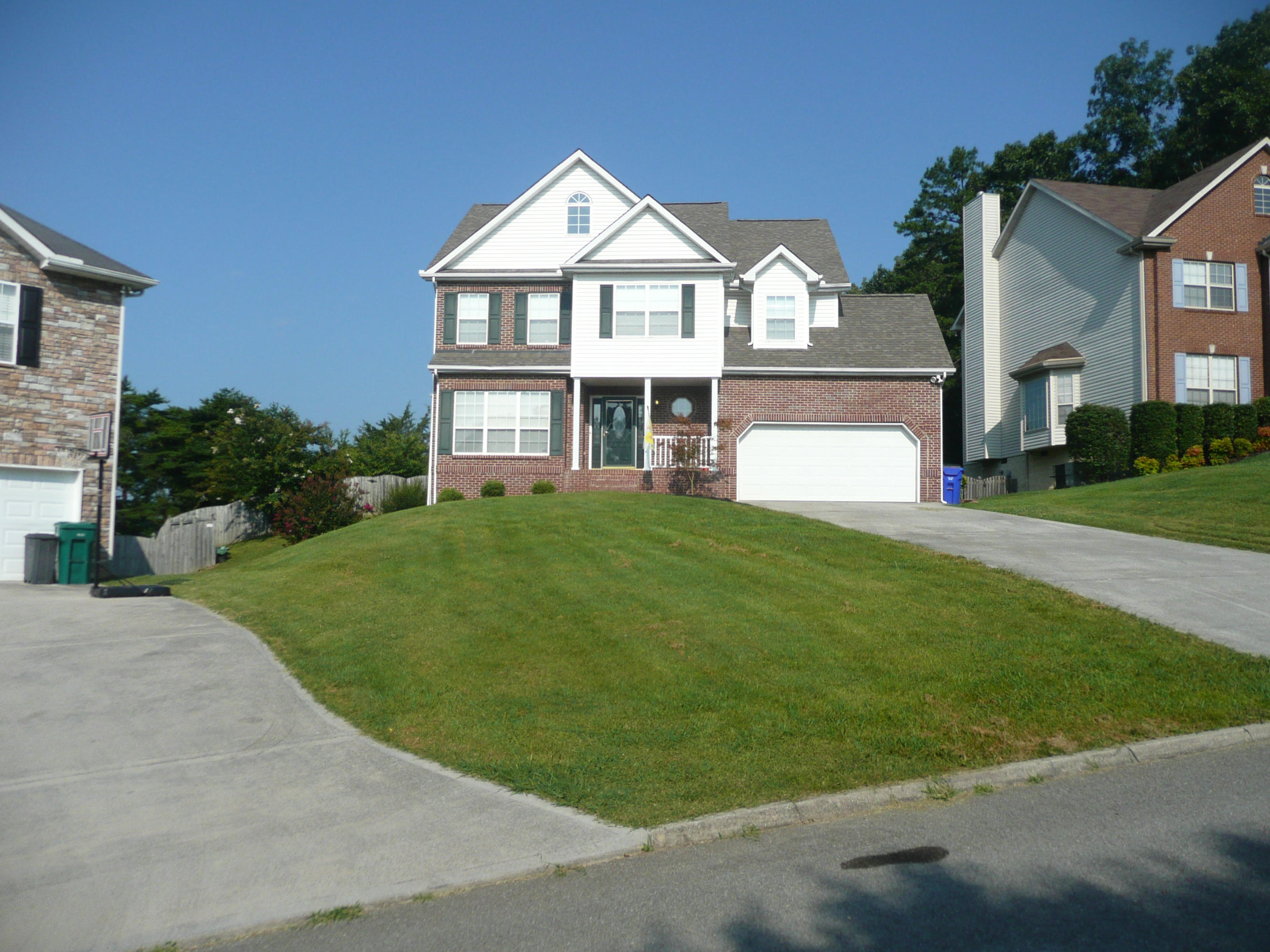 1413 Wineberry Road Powell, TN 37849 - Photo 2 of 30 P1100516