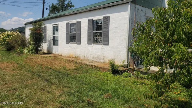 $179,900 | 10101 Rutledge Pike, Corryton, TN 37721