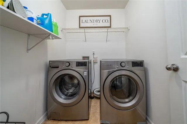 $422,000 | 2984 Gayle Manor Lane Southwest, Snellville, GA 30078