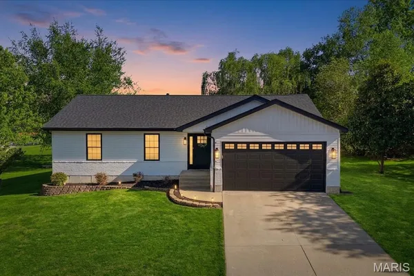 $357,000 | 435 Highland Peak Court, O'Fallon, IL 62269