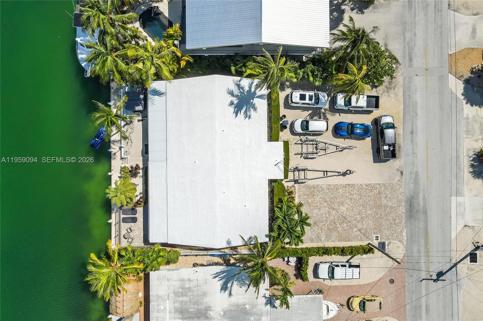 410 10th Street Key Colony Beach, FL 33051 - Photo 37 of 62