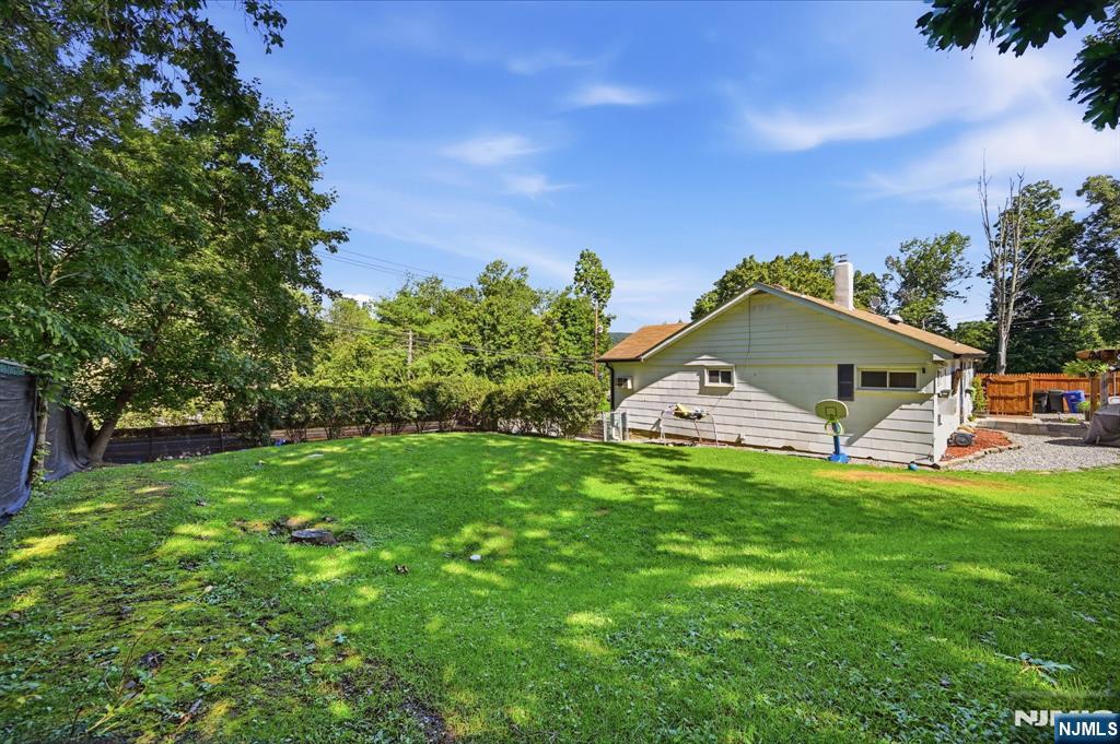 590 Ridge Road West Milford, NJ 07480 - Photo 26 of 26 Gallery Image 26