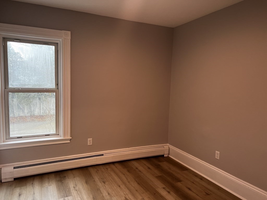 287 Wareham Road Marion, MA 02738 - Photo 17 of 27 Gallery Image 17