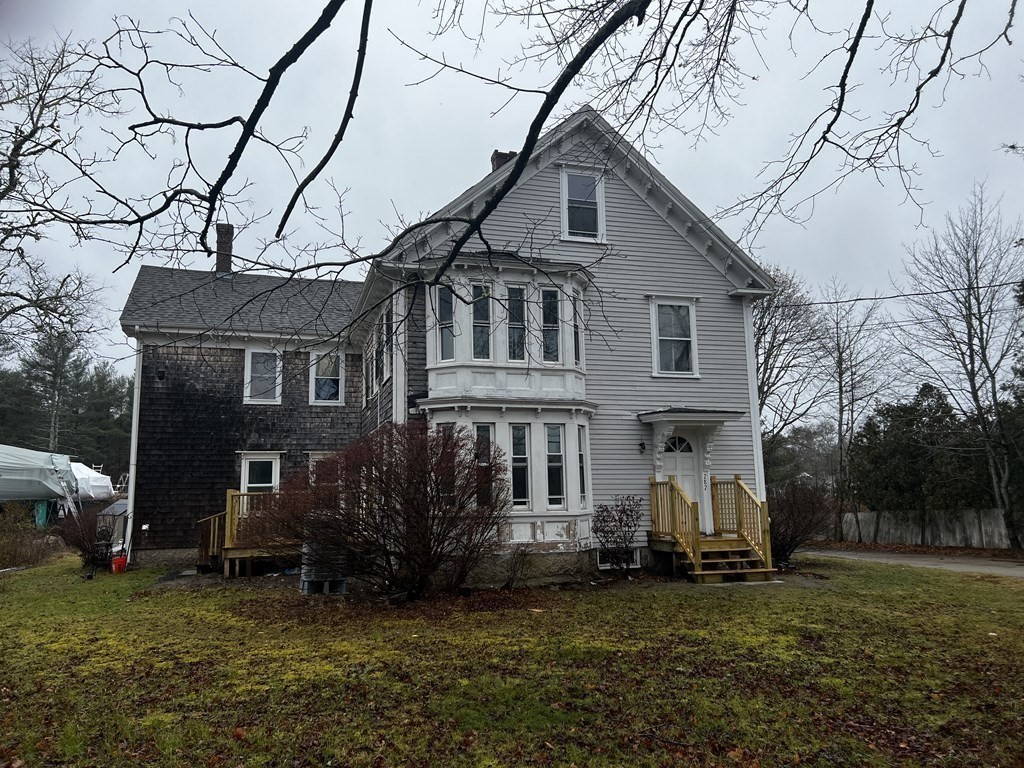 287 Wareham Road Marion, MA 02738 - Photo 3 of 27 Gallery Image 3