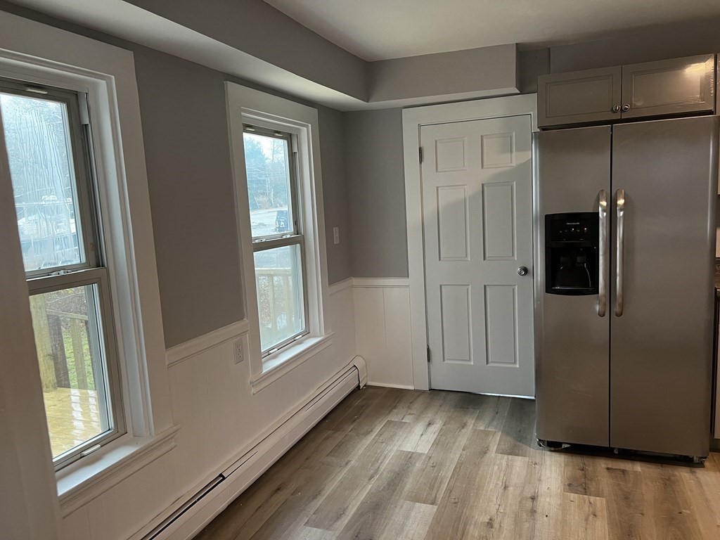 287 Wareham Road Marion, MA 02738 - Photo 5 of 27 Gallery Image 5