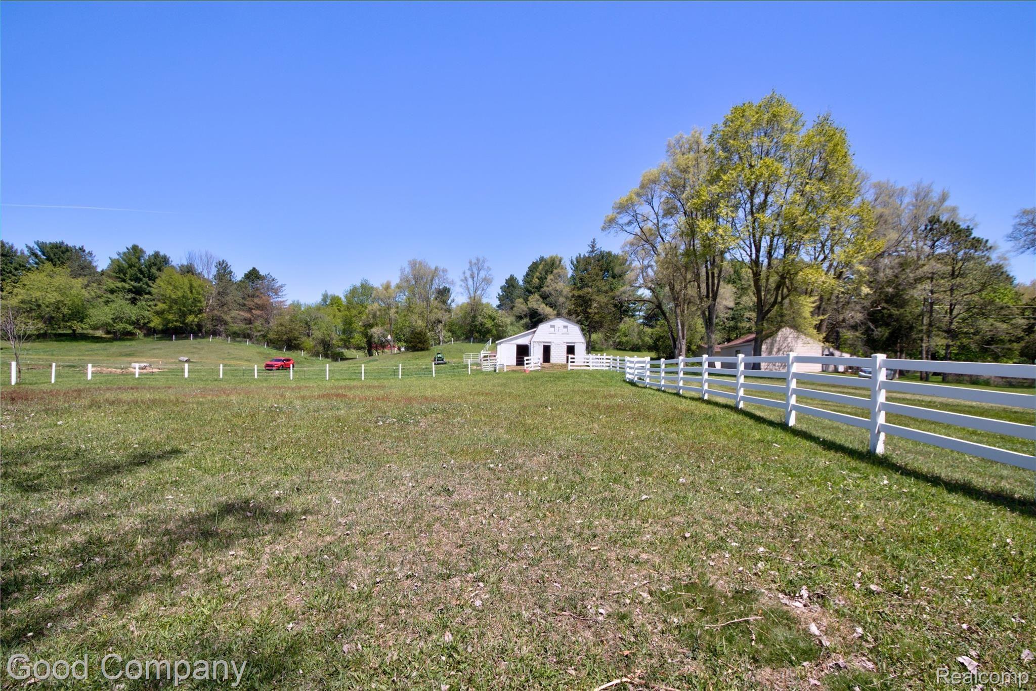8455 Ellis Road Clarkston, MI 48348 - Photo 42 of 49 8455 Ellis Rd. 42