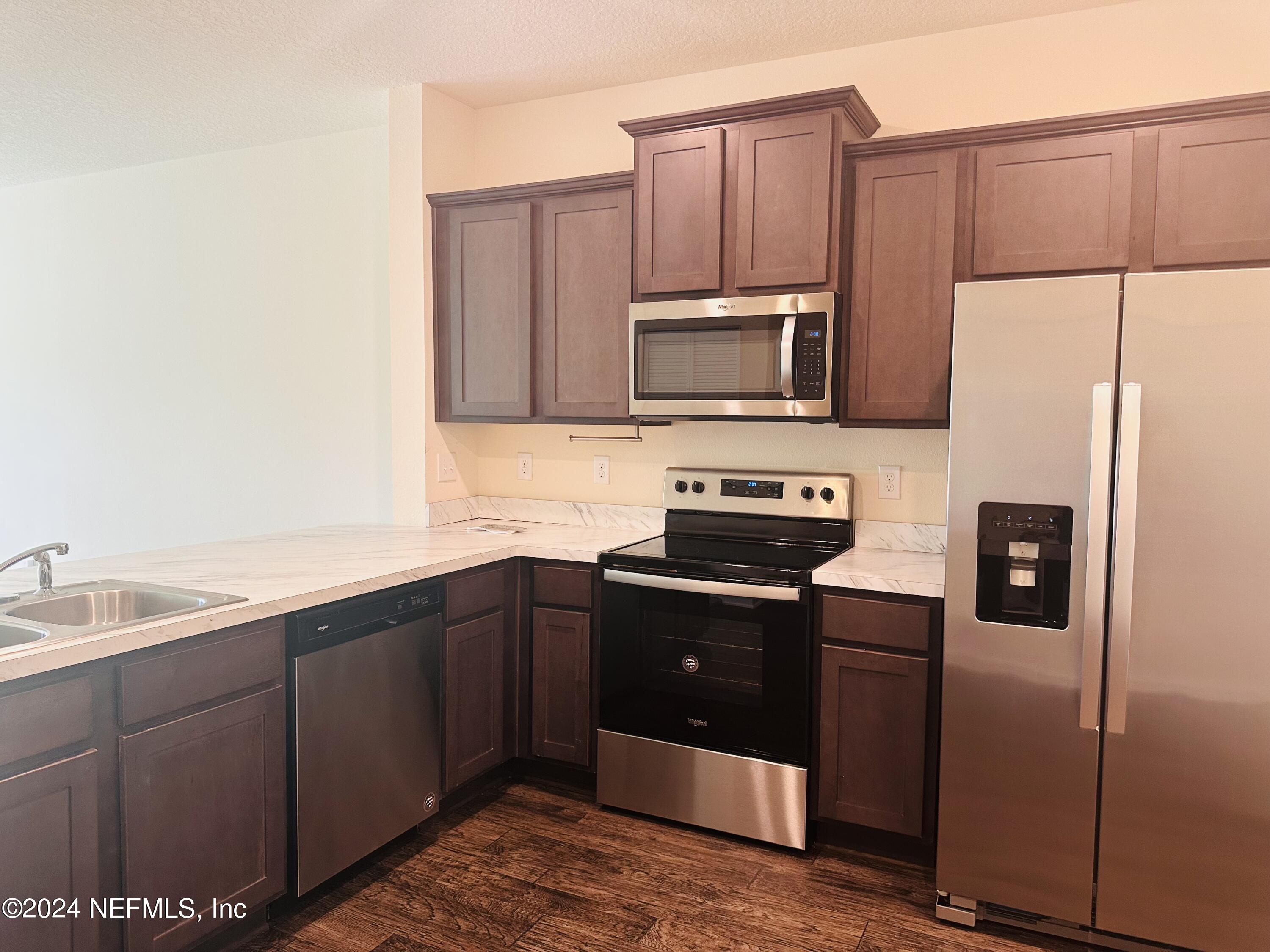 7929 Echo Springs Road Jacksonville, FL 32256 - Photo 9 of 20 IMG_4587