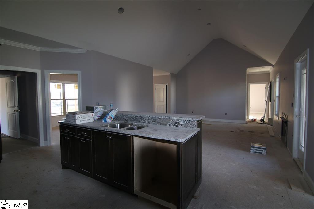 143 Mountainview Road Boiling Springs, SC 29316 - Photo 4 of 13