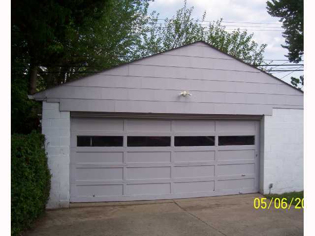 90 South James Road Columbus, OH 43213 - Photo 3 of 15