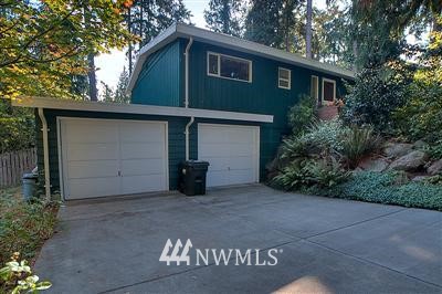 10604 Nottingham Road Edmonds, WA 98020 - Photo 1 of 1 Gallery Image 1