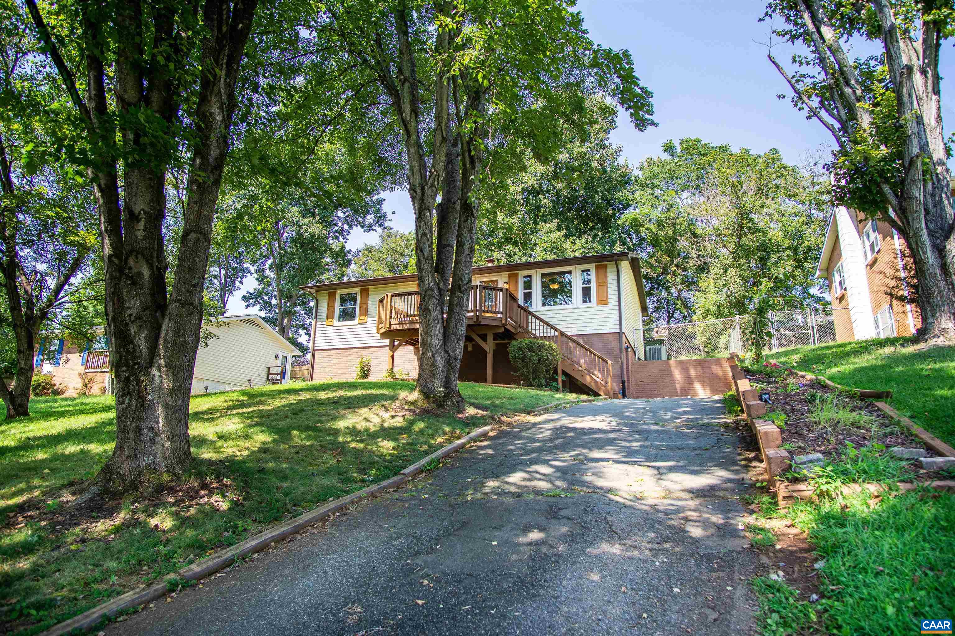 218 Barnsdale Road Charlottesville, VA 22911 - Photo 10 of 34 Gallery Image 10